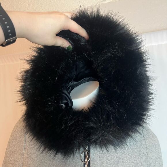 Maje Greli Fur Trimmed Coat Grey Wool Jacket Black Fur Size 38 EU M US - Picture 2 of 8